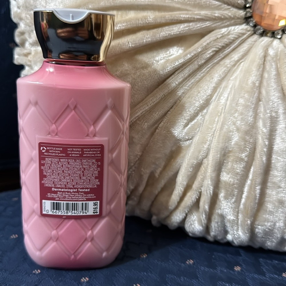 BATH & BODY WORKS SET. . . CHAMPAGNE TOAST SCENT - Picture 6 of 6